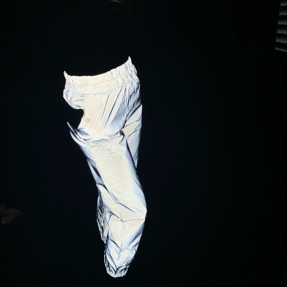 π¦π¦π¦ Reflective Jogger Pants - Picture 5 of 8